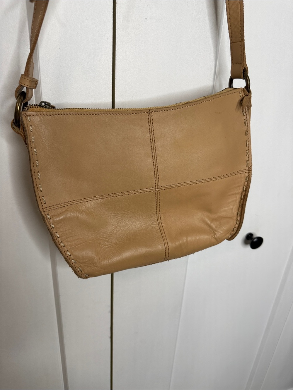 Classic Tan Leather Crossbody Bag - Stitch detailing
